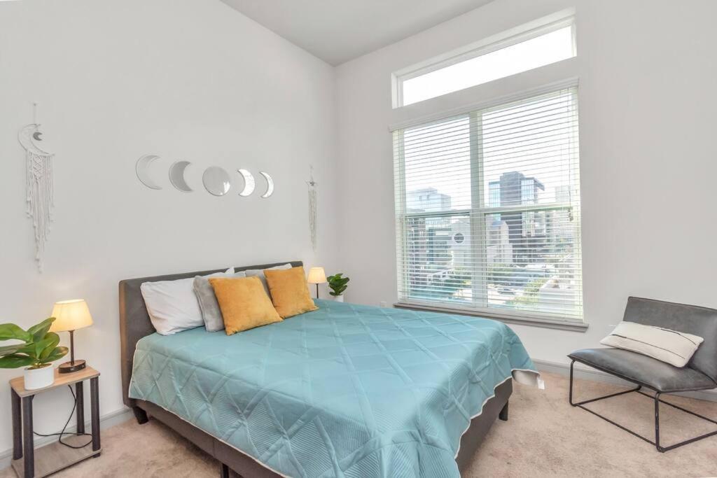 U3 Penthouse Houstonw Car Astros W Skyline-View Apartment Exterior photo