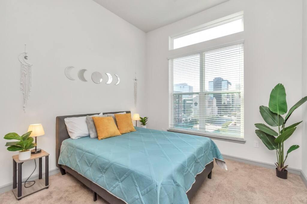 U3 Penthouse Houstonw Car Astros W Skyline-View Apartment Exterior photo